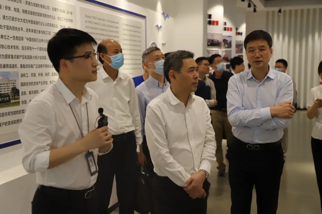 瑞安市人大常委会主任应希克一行莅临8868体育手机版登录入口科技调研